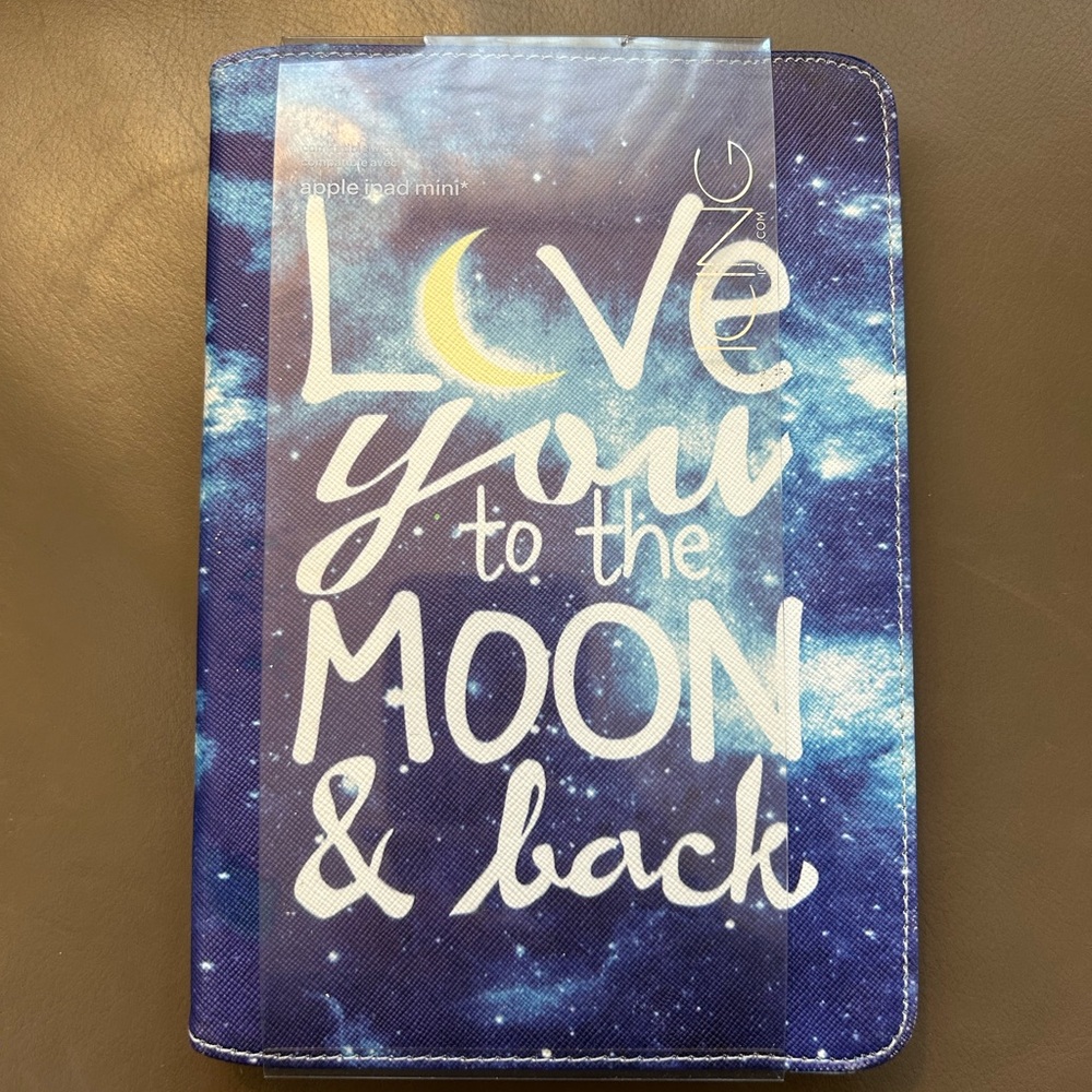 Claire's Blue and White Galaxy Tablet Cover
